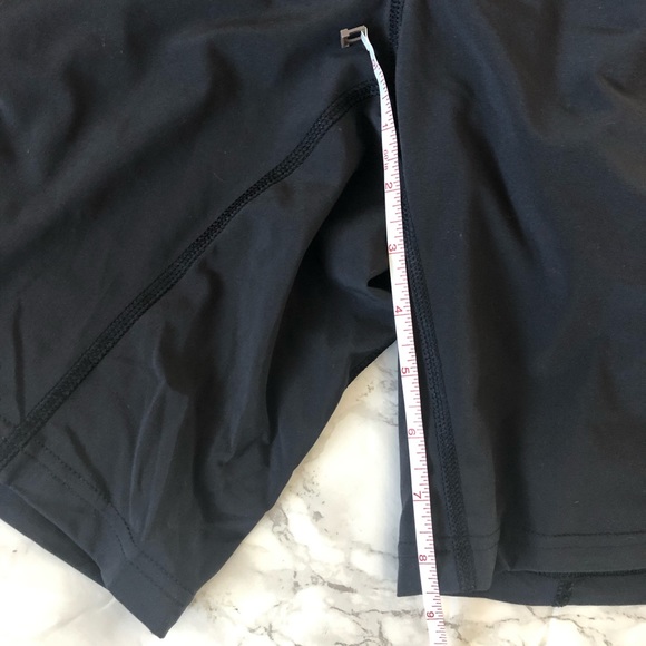 Lululemon Linerless Short - Picture 6 of 7